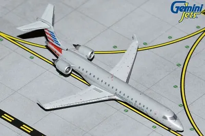 Gemini Jets American Eagle Bombardier Crj-700er 1:400 Gjaal2033  • $39.16