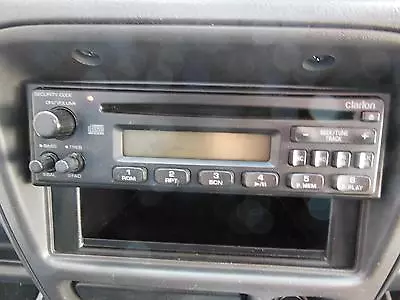 Holden Cruze Radio/ Factory Cd Player Yg 06/02-12/06  • $75