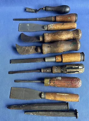 Lot Of 11 Pieces Of Vintage Wood Handle Hand Tools Chisels Scrapers Screwdriver • $6