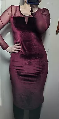 Burgundy Velvet Midi Dress Size 12 • £8.99