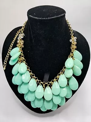 VTG TO MODERN 12  Green Teardrop Gold Chain Necklace Costume Jewelry • $14.99