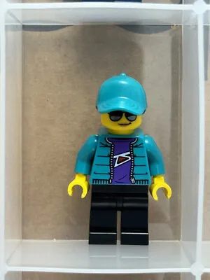 LEGO Minifigure - Custom Car Garage Driver - Female - No Cty1537 - QTY 1 • $17.01