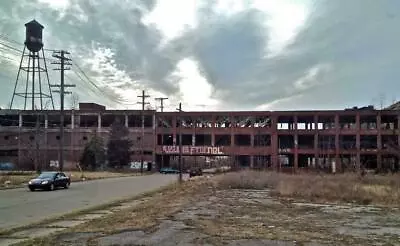 PACKARD AUTOMOTIVE PLANT GLOSSY POSTER PICTURE PHOTO PRINT Cars Detroit Mi 4224 • $11.99