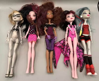 Monster High Dolls Lot Of 5 - For Parts/Repairs - Replacement Parts! NO RETURNS • $50