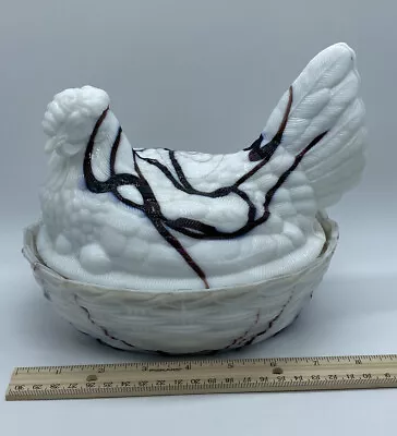 VTG WESTMORELAND / L.G. WRIGHT HEN ON NEST 8 INCH PURPLE & WHITE SLAG See Desc. • $59.31