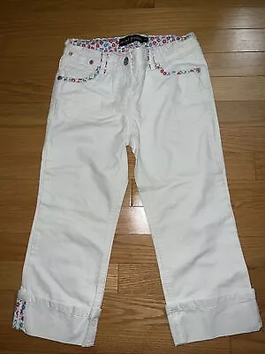 Mini Boden Girls White Cropped Roll Ups Capri  Jeans 10 Years Flower Adjustable • $19.90