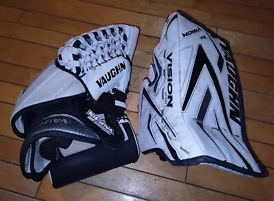 Ice Hockey Goalie Gloves Sr Small Size Vaughn Vision 9400  • $120