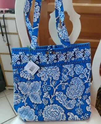 Vera Bradley Large Toggle Tote In Blue Lagoon Pattern • $33