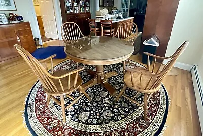 Stickley Round Dining Table Set W 4 Windsor  Chairs 42  + Leaf Finish 11 • $4695