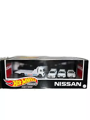 Hot Wheels 1:64 Nissan Skyline GT-R Premium Collector Set (GMH39-GRN86) • $99.99