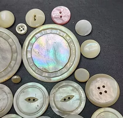 Vintage & Antique Mix Lot Of 25 Mother Of Pearl MOP Buttons Various Sizes • $4.99