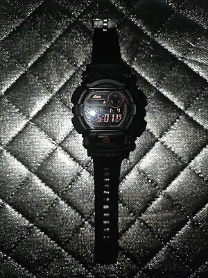 G-Shock Wr 20 Bar Black & Red • $45