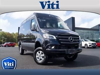 2023 Mercedes-Benz Sprinter 2500 • $80750