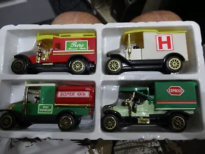 Readers Digest Classic Delivery Truck Miniatures Car Set Collection _ NEW Boxed • £7.99