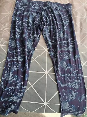 Marks And Spencer Blue Camouflage Leggings Size 20 Short • £3