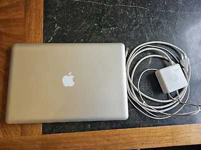 Apple Macbook Pro 15  Mid 2010. 4GB 2.4Ghz 160GB • $89.95