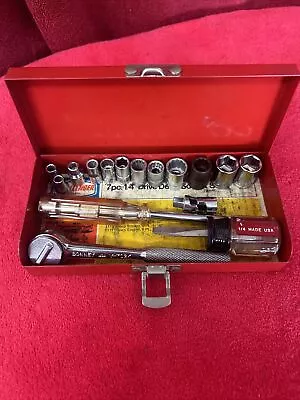 Craftsman Bonney USA 16 Piece 1/4  Drive SAE Socket Ratchet Set With Metal Case • $17