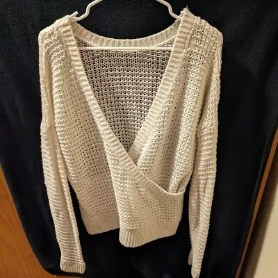 Abercrombie And Fitch XL Cream Crossover V Neck Sweater • $12