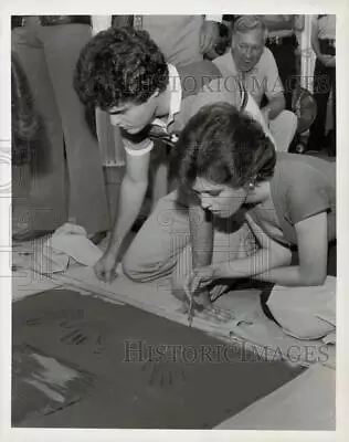 1979 Press Photo Actors Donnie And Marie Osmond At Event In Hershey Park • $20.88