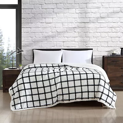 Eddie Bauer Bunkhouse Plaid Beige Blanket • $27.99