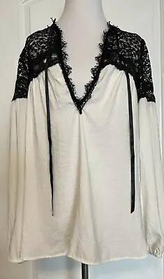 NANETTE LEPORE Designer White Black Lace 3/4 Sleeve Silky Satin Blouse Top M  • $27