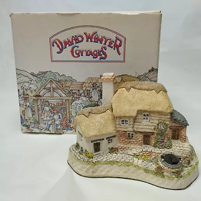 David Winter Cottages  Birthstone Wishing Well  Boxed 1992 • £13.95