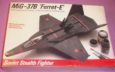 NEW! - Testors Italeri 1/48 MIG-37 B Soviet Stealth Jet Fighter Concept Kit #502 • $29.99