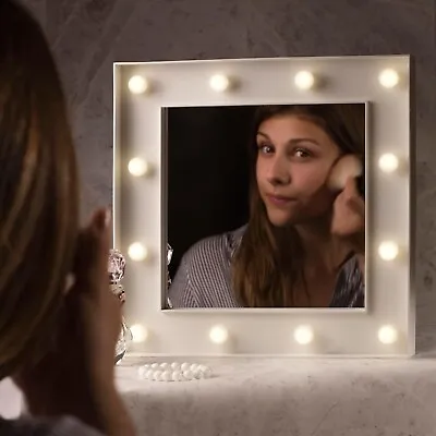 Hollywood Light-Up LED Make-Up Mirror • £17.99