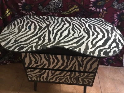 £120 • Buy Liden Vintage Kidney Shaped Dressing Table ( Funky )