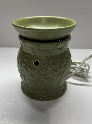 £21.78 • Buy Yankee Candle Tart Burner 2 Piece Ceramic Electric Fall Green Vine Embossed