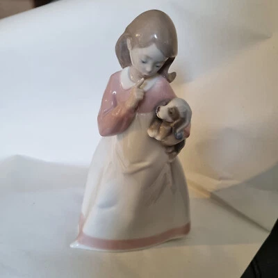 £5 • Buy Nao By Lladro Girl With Dog