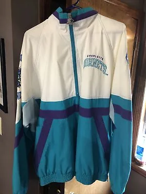 $200 • Buy Vintage Starter Charlotte Hornets Pull Over Brand New With Tags Size XL 90s 🔥🔥