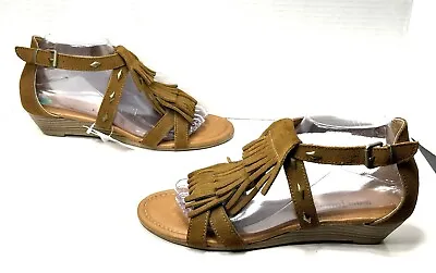 Minnetonka Sandals Brown Suede Fringe Low Wedge Women’s Shoes Size 8 US- NEW!! • $32