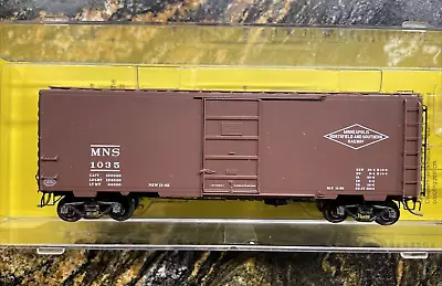 Kadee HO RTR #4021 40' PS-1 Single Door Box Car - MNS #1035 NIB! • $35.99