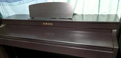 Yamaha Clavinova CLP-430 Digital Piano With Bench • $1200