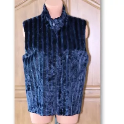 $24.99 • Buy Simon Chang Women's Vintage Blue Faux Fur Vest  Size 12 
