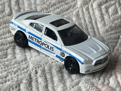£1.99 • Buy 1/64 Hot Wheels 2011 Dodge Charger R/T Metropolis Police Car Superman