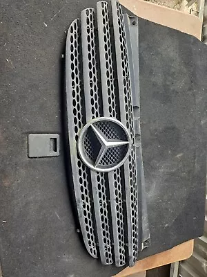 V3* Mercedes Benz W639 Vito Front Grille Radiator Grille • $63.82