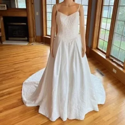 MoriLee Beaded Ivory Satin Spaghetti Strap Wedding Gown Bridal Dress Size 6 • $49.99