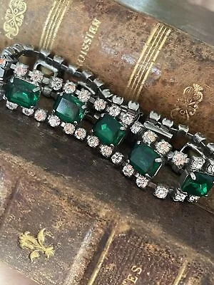 Vintage Bracelet Green Jewelry Retro Crystals Bangle Silver Color Old Glass • $63.32