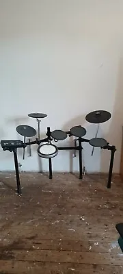 DTX522k FULL DRUM KIT DTX502 Module Bass Drum Hi Hat Pedal And Kicker Included • £550