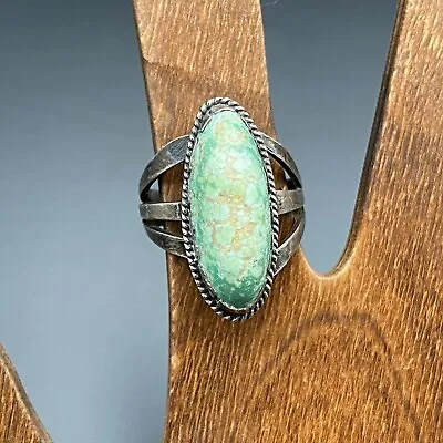 Vintage Navajo Turquoise Silver Ring Size 7 • $185