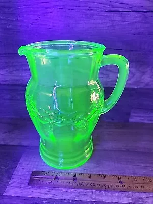 Vintage 8  Green Vaseline Uranium Depression Glass Water Drink Pitcher J • $55