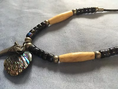 Necklace Siskiyou Tribal Rare 1996 Mens Howling Wolf And Abalone Bone Beaded • $54.80