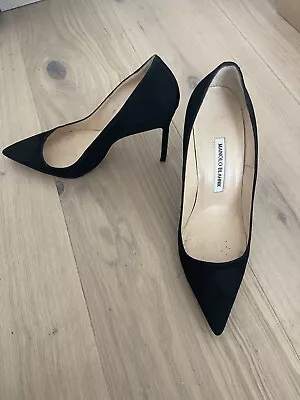 MANOLO BLAHNIK BB 105 Black Suede Stiletto Closed Pointed Pumps 39.5 Shoes • $250