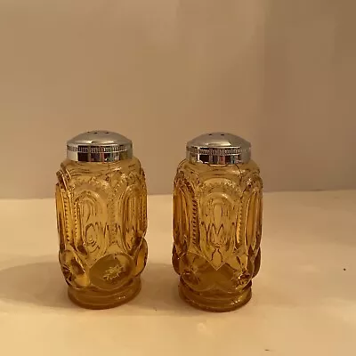 LG Wright Moon & Star Glass Amber Salt & Pepper Shakers • $19.99