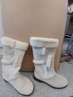 Ladies Size 7 Ecco Cream Suede Zip Up Boots CG S21 • £7.99