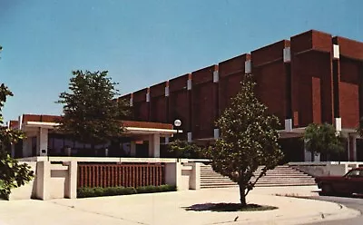 Postcard TX Waco Baylor University Moody Library Chrome Vintage PC J5217 • $2