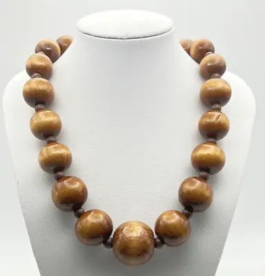 Chunky Graduated Wood Bead Necklace 31” • $14.07