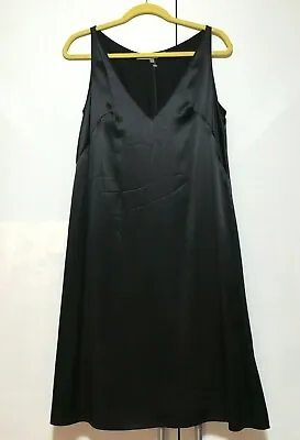 New~ Morgane Le Fay~ 100% SILK CHARMEUSE V-Neck Cocktail DRESS - Black Sz Med • $139.99